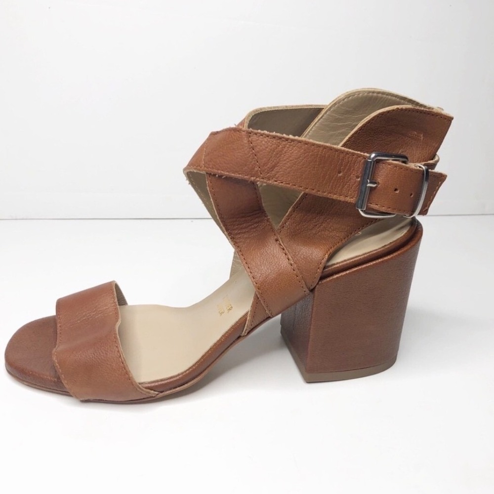 Summit by White Mountain Brown Leather Block Heel Sandals Italy Size 38/7.5 US - Picture 5 of 7